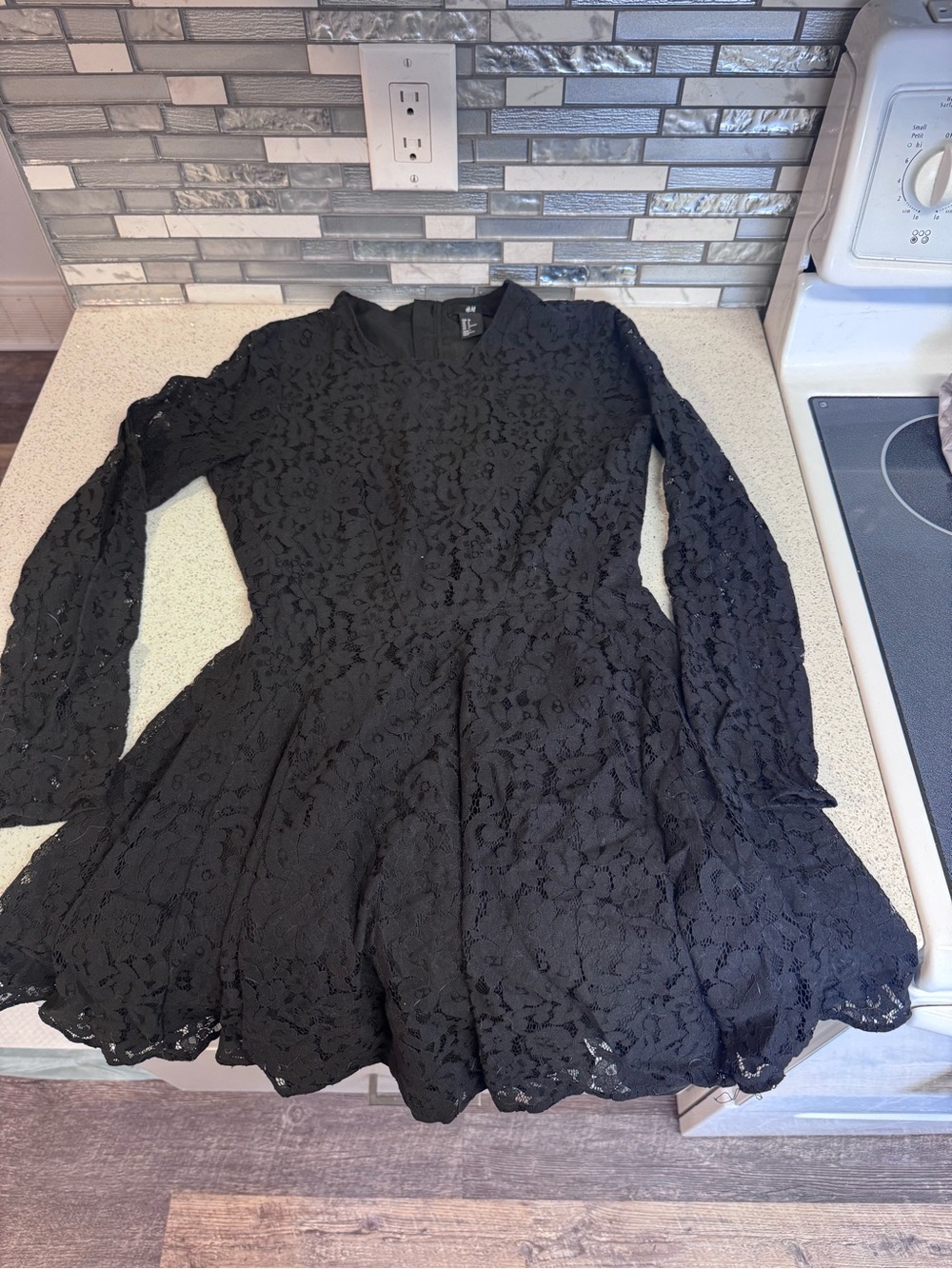 H&M Black Long Sleeve Lace Dress